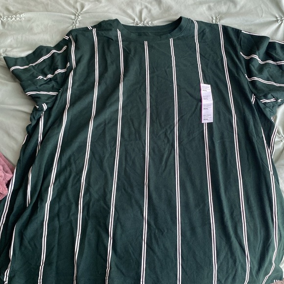 Men’s crew neck - Picture 2 of 2